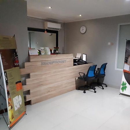 Melody Guest House Cilegon Εξωτερικό φωτογραφία